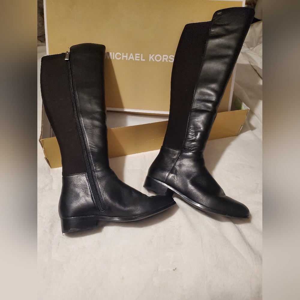 MK Michael Kors Bromley Black Leather Tall Knee High Zip Up Riding Boots 5.5